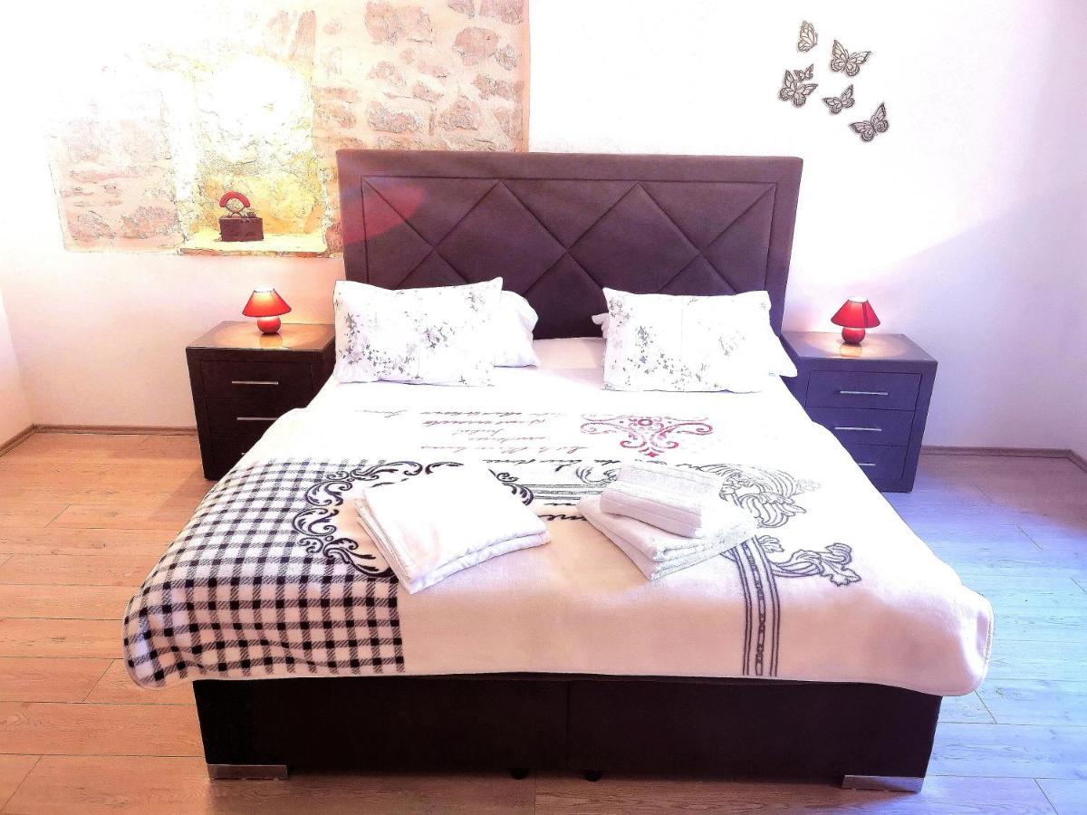 Apartments Ante Hvar Town Luaran gambar