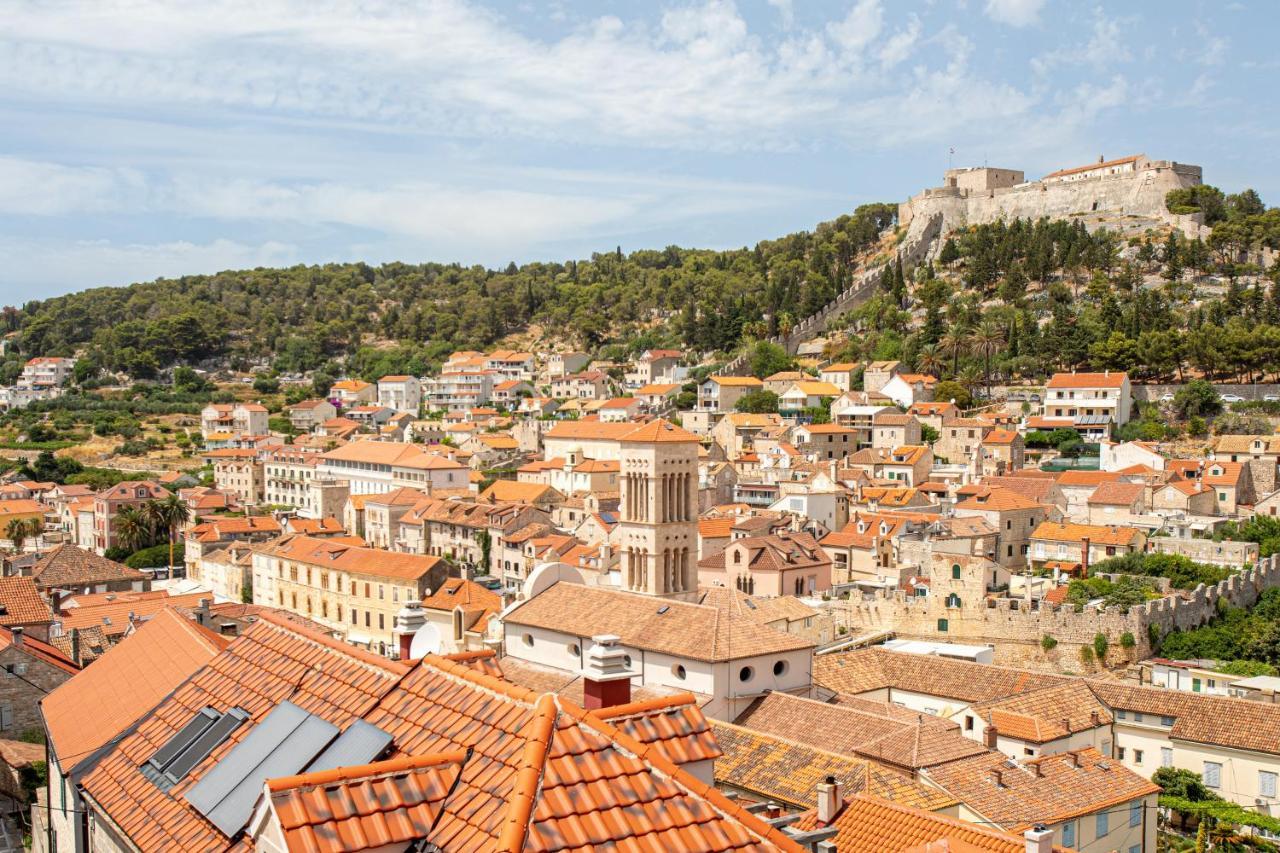 Apartments Ante Hvar Town Luaran gambar